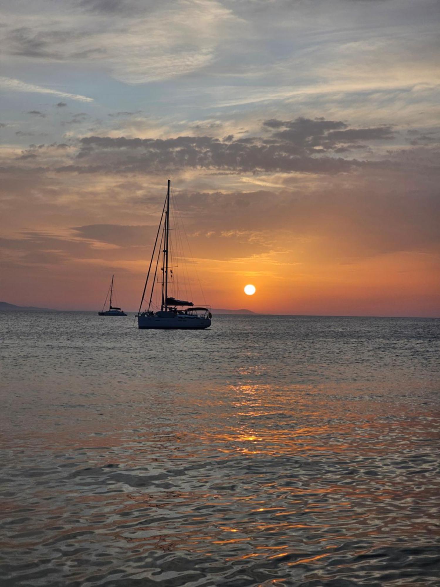 Can-Can Mykonos Town Екстериор снимка